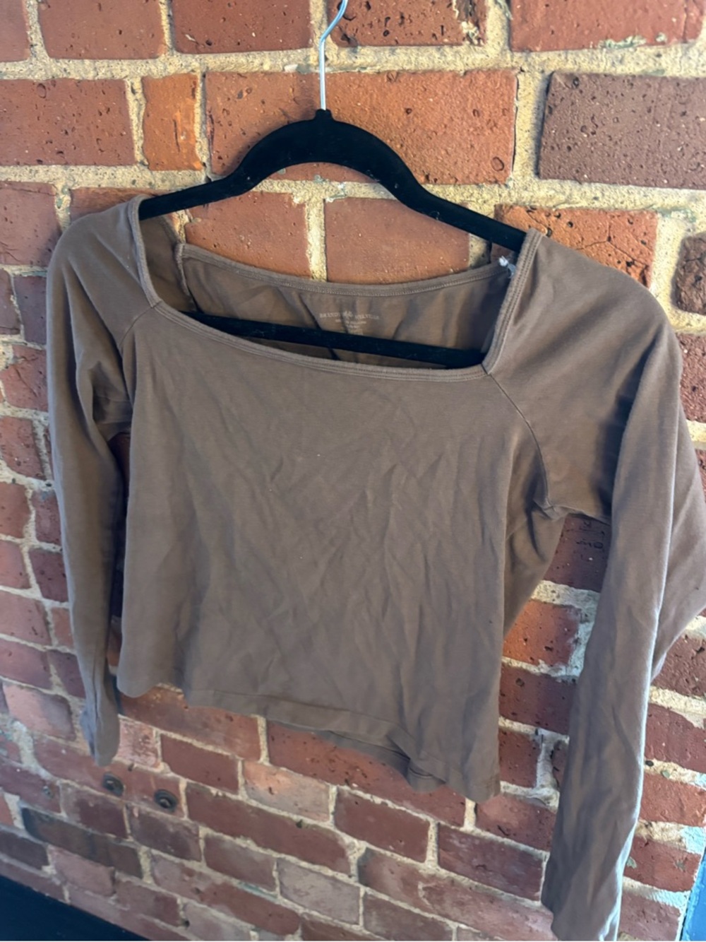 Brandy Melville Square-Neck Long Sleeve Top in Brown